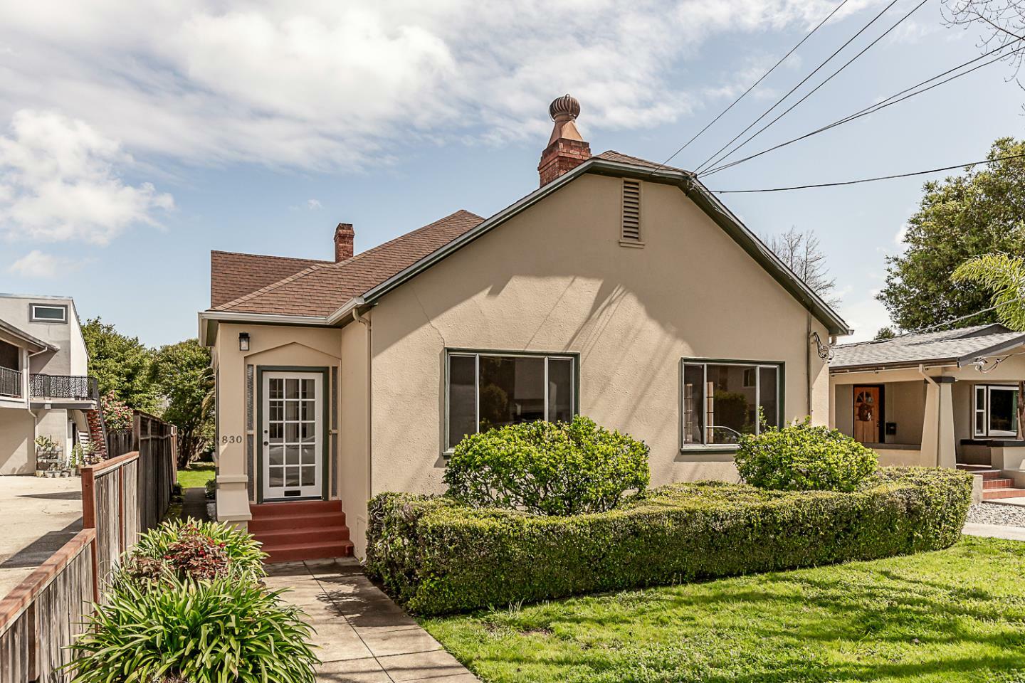 Property Photo: 828 Highland Avenue CA 94401