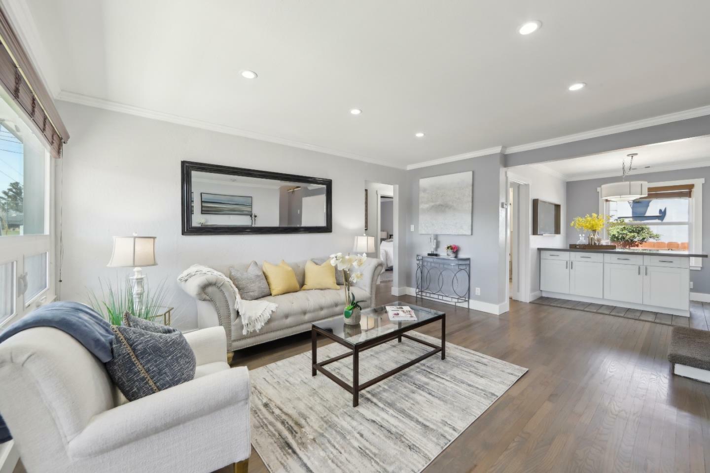 Property Photo: 136 North Rochester Street CA 94401