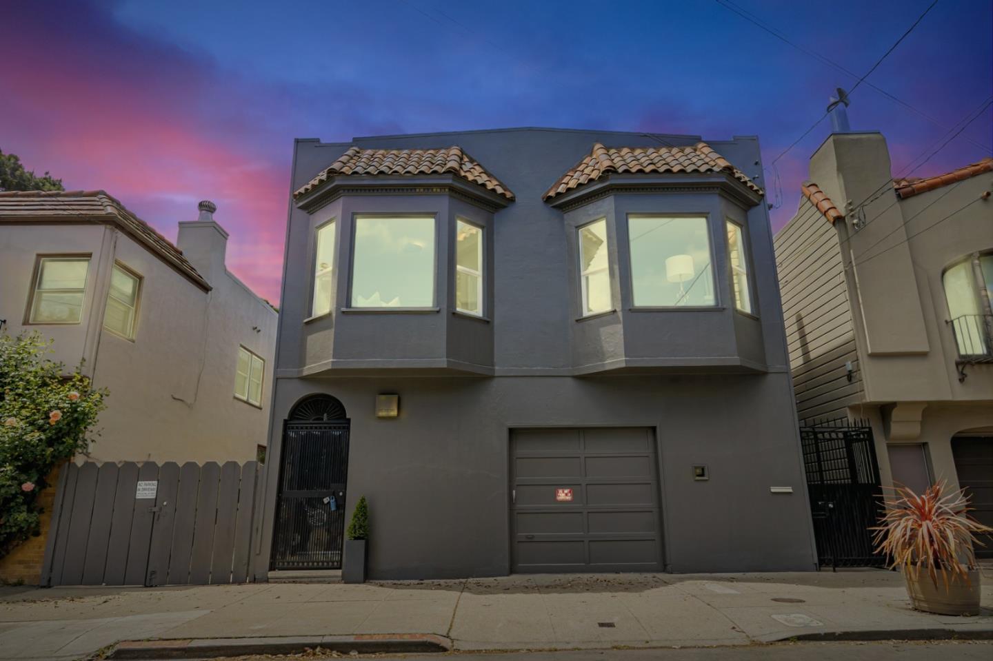 Property Photo: 30 Brompton Avenue CA 94131