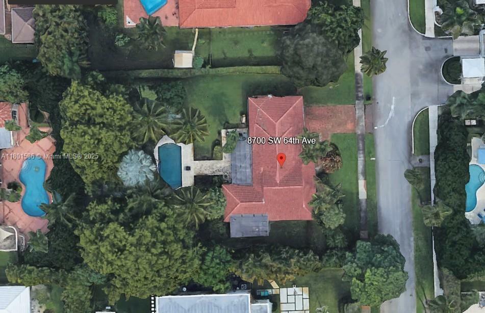 Property Photo: 8700 SW 64th Ave FL 33156