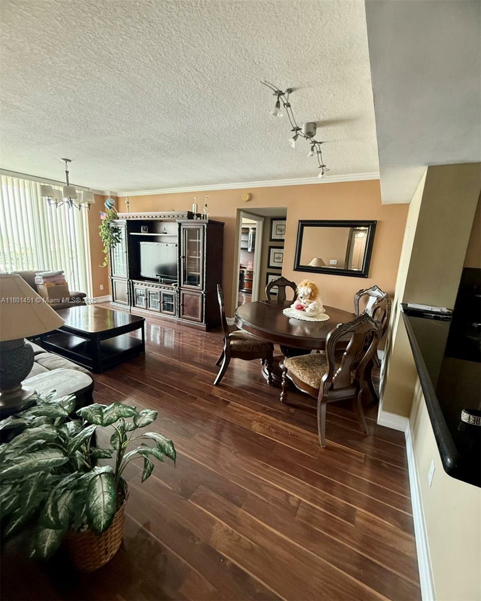 Property Photo: 2665 SW 37th Ave 1112 FL 33133