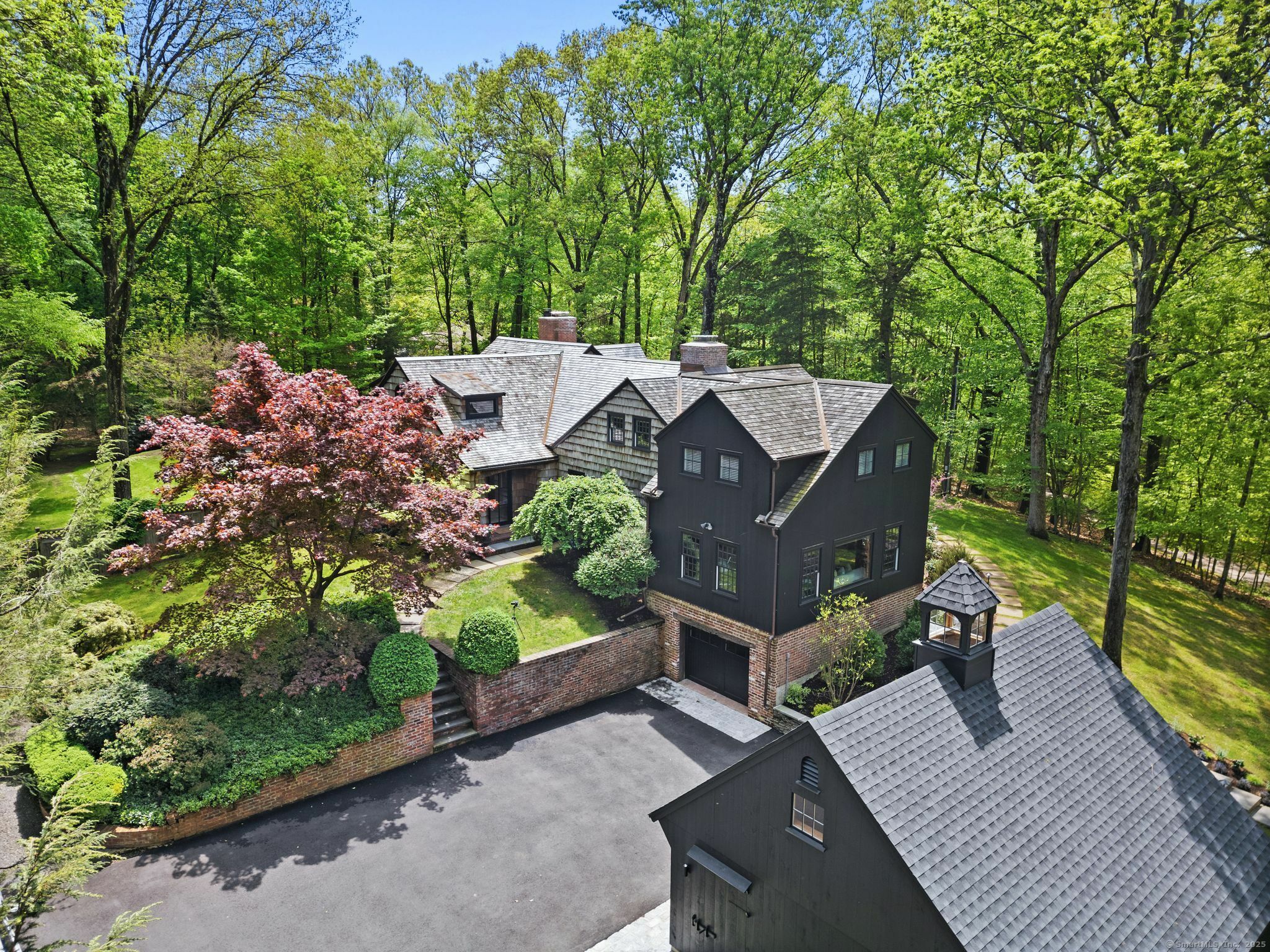 Property Photo:  37 Cedar Hills  CT 06883 