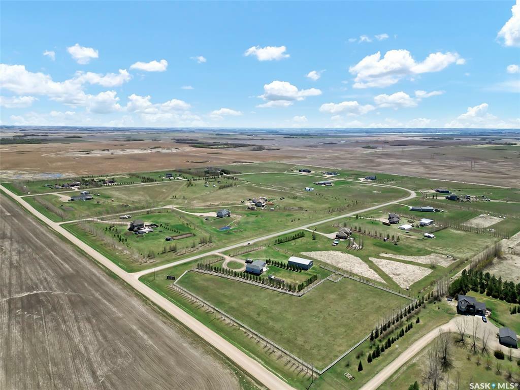 Property Photo: 26 Ridge Crescent SK S7C 0C8