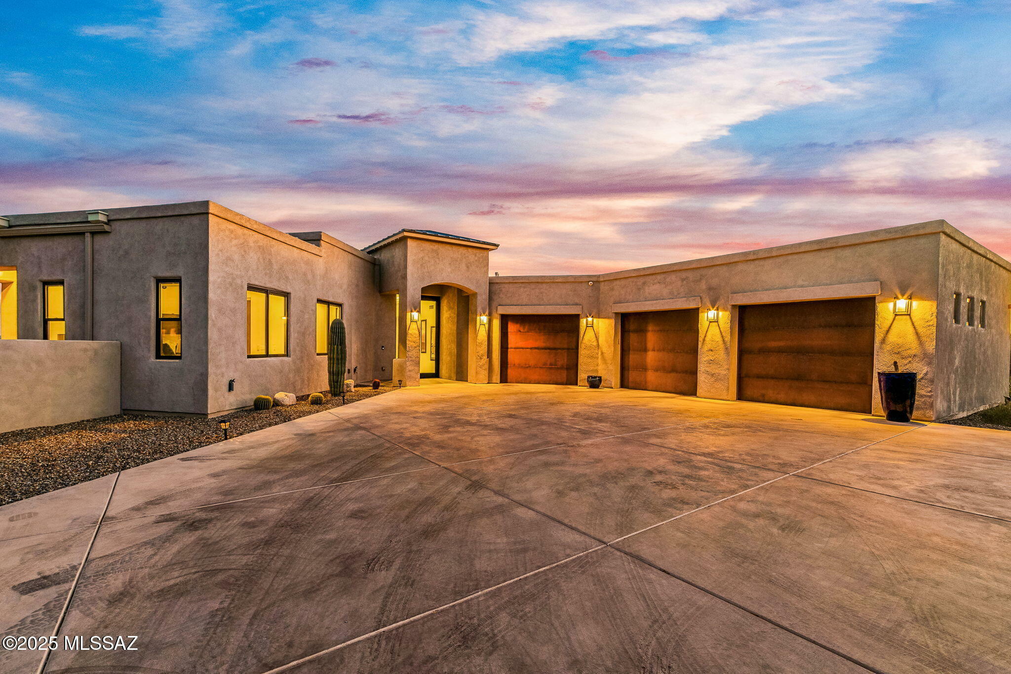 2143 W Owl Head Place  Oro Valley AZ 85742 photo
