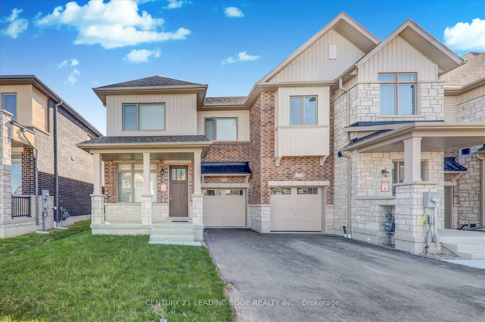 Property Photo: 9 Molnar Crescent ON N3T 0X3