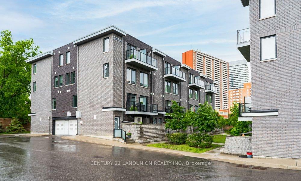 Property Photo:  2063 Weston Road 14  ON M9N 1X7 