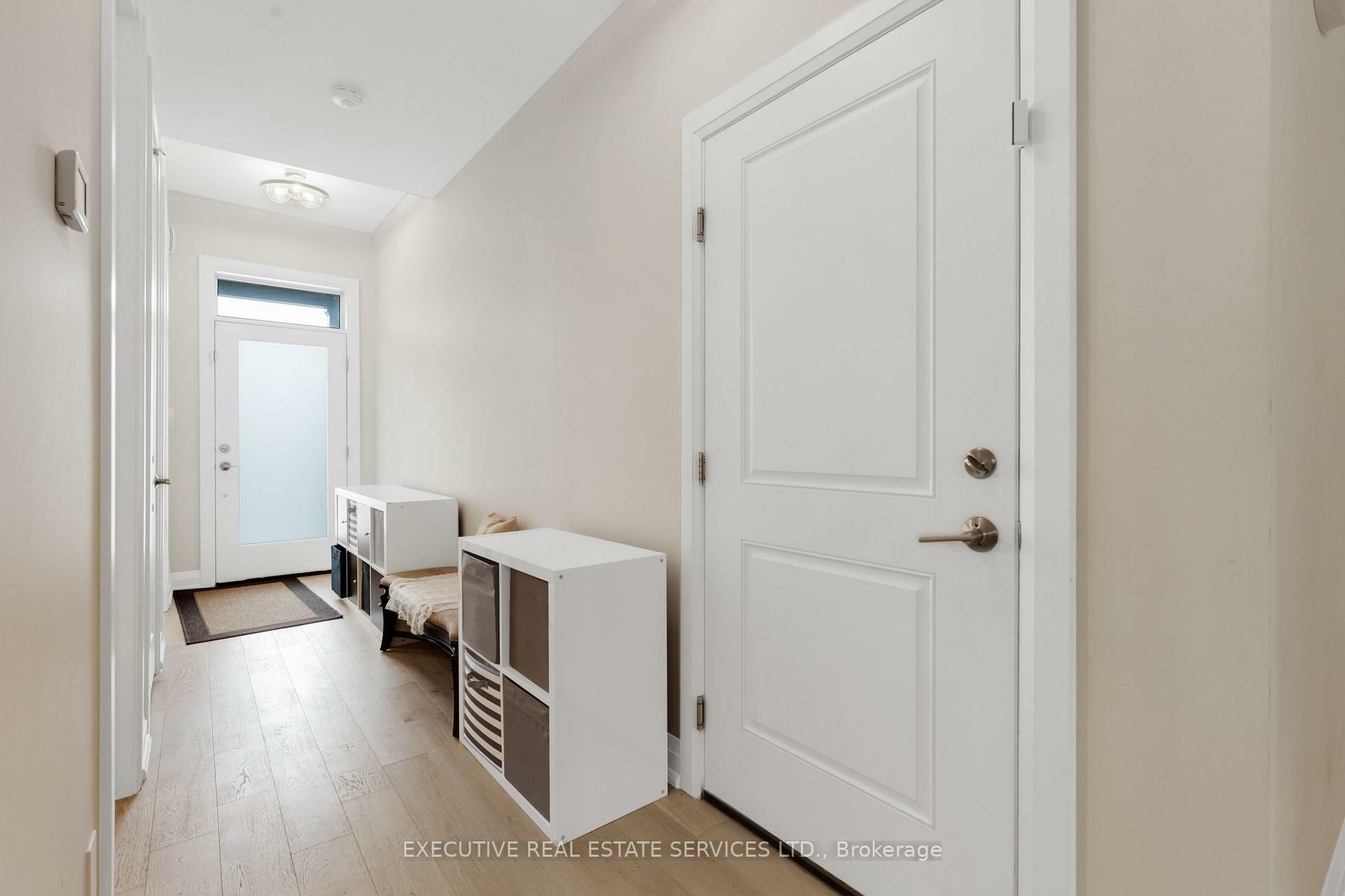 Property Photo: 8974 Willoughby Drive 21 ON L2G 0Y7