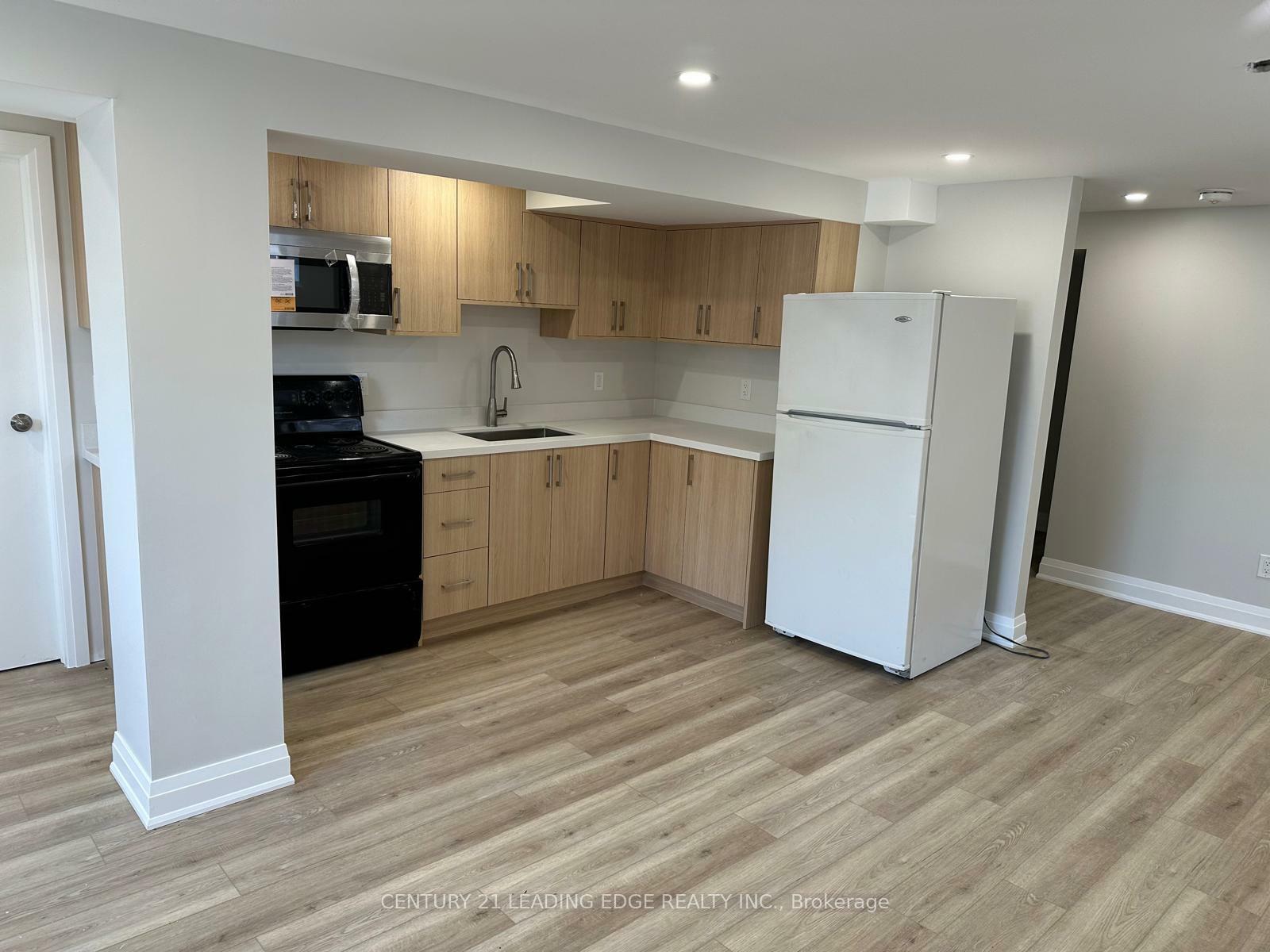 Property Photo: 82 Christina Crescent Bsmt ON M1R 4H8