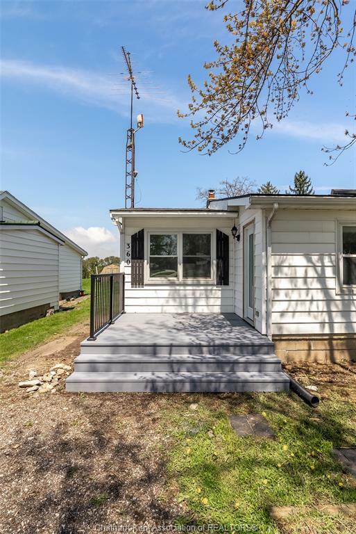 Photo de la propriété: 360 Towanda Boulevard ON N0P 1A0