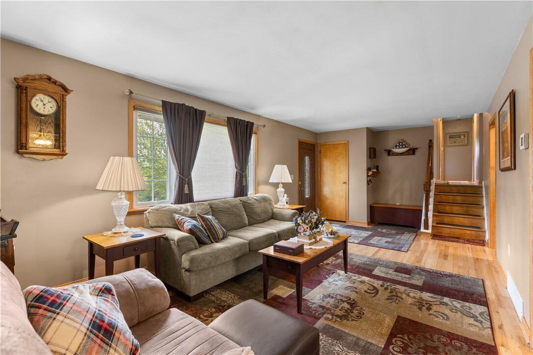Property Photo: 1403 Book Ave PA 15010