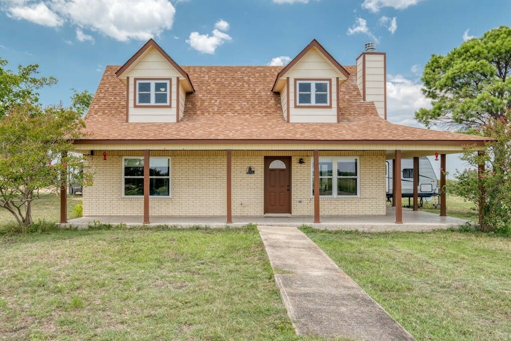 Property Photo: 1540 County Road 114 TX 76569