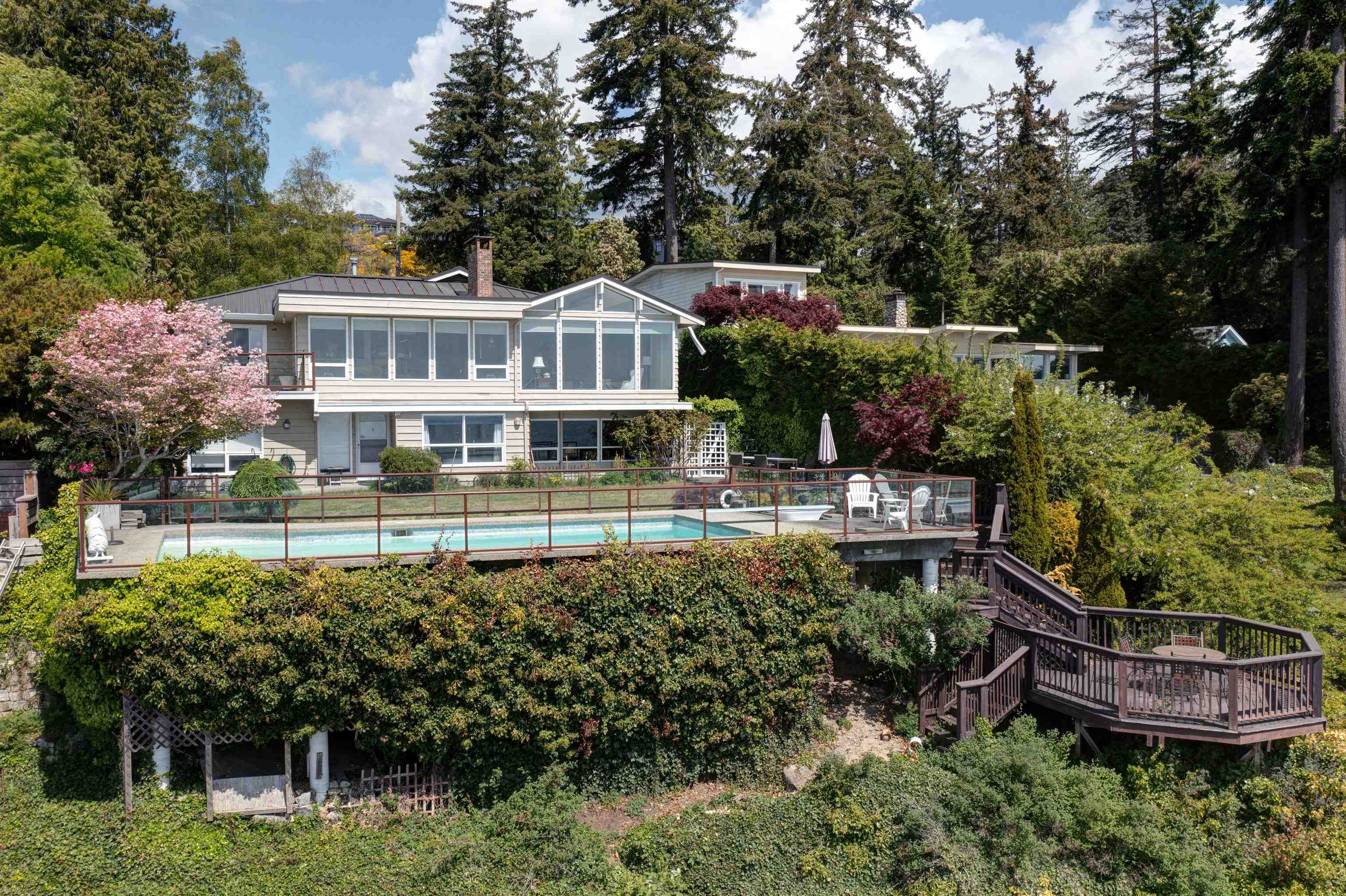 Property Photo: 5951 Sunshine Coast Highway BC V0N 3A7