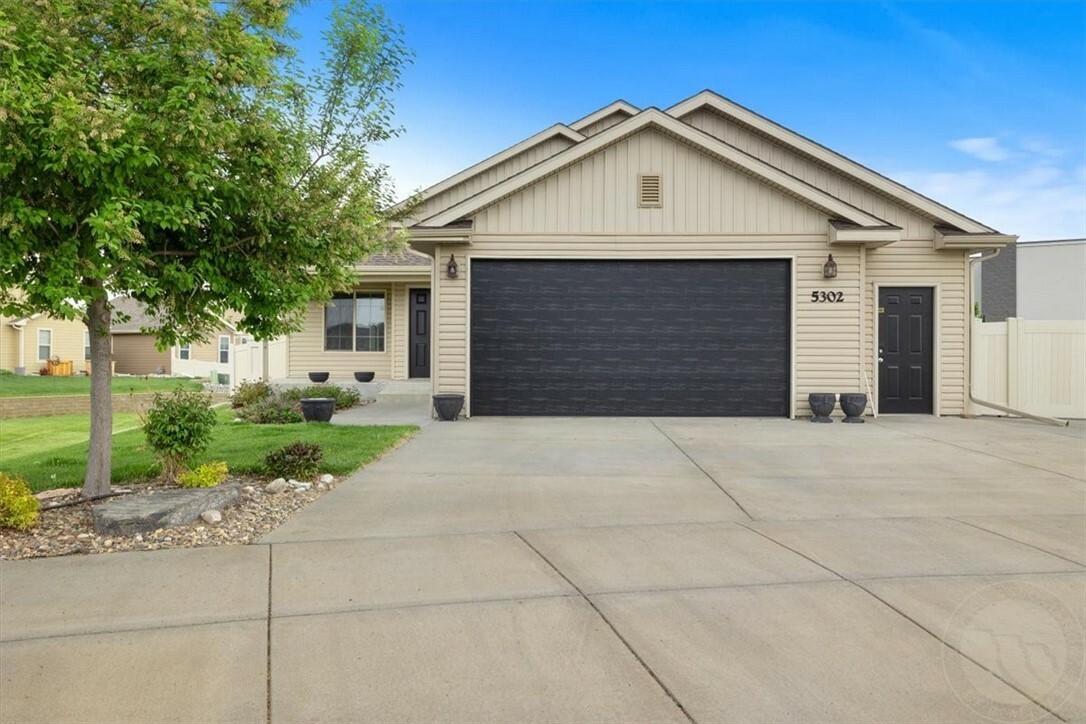 Property Photo: 5302 S Castle Stone Square MT 59106