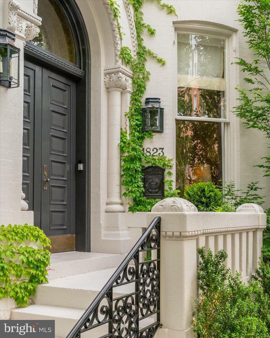 Property Photo: 1823 Phelps Place NW DC 20008