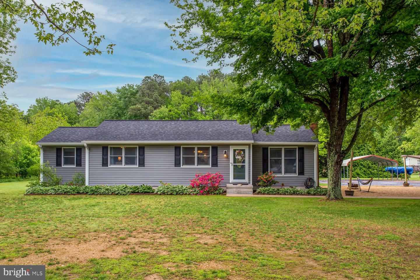 Property Photo: 49187 Trapp Road MD 20684