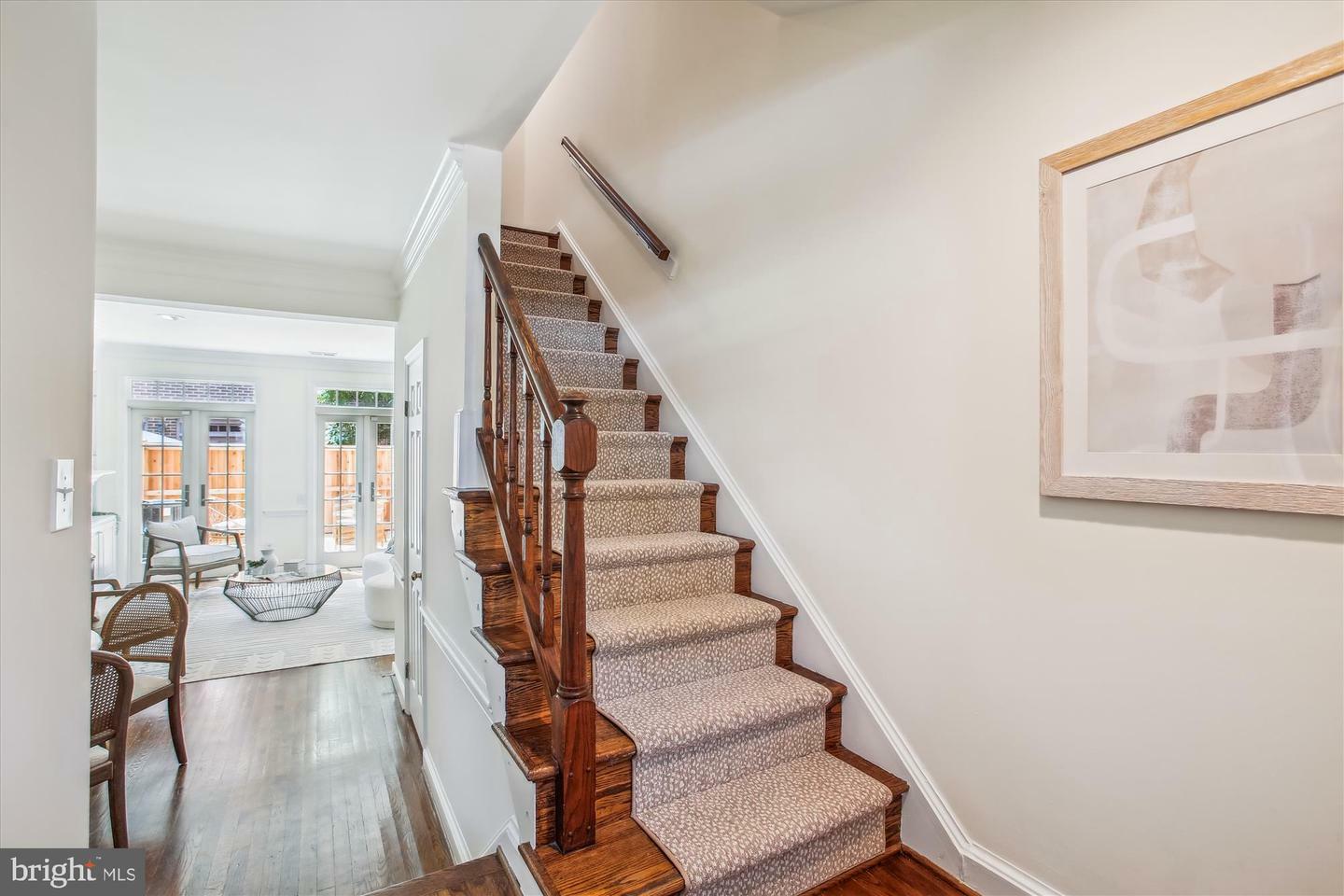 Property Photo:  802 Bashford Lane  VA 22314 