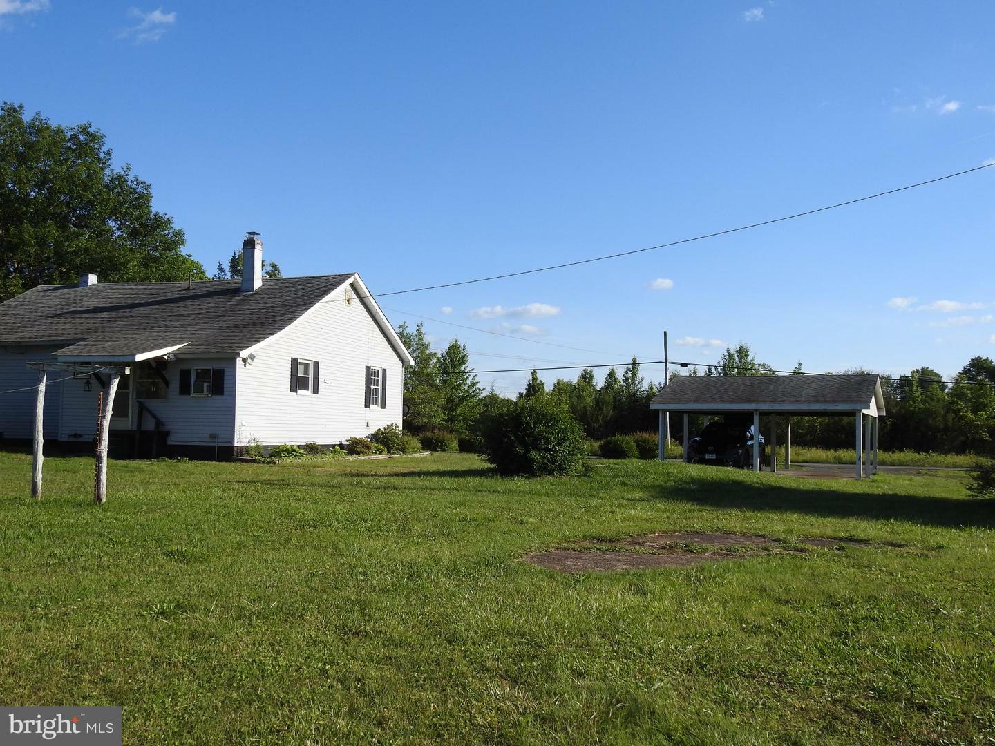 Property Photo: 13841 Kellys Ford Road VA 22718
