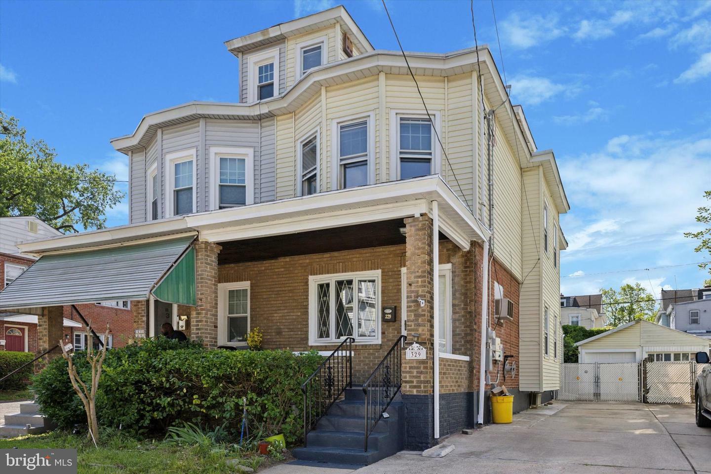 Property Photo:  329 Euclid Avenue  NJ 08609 