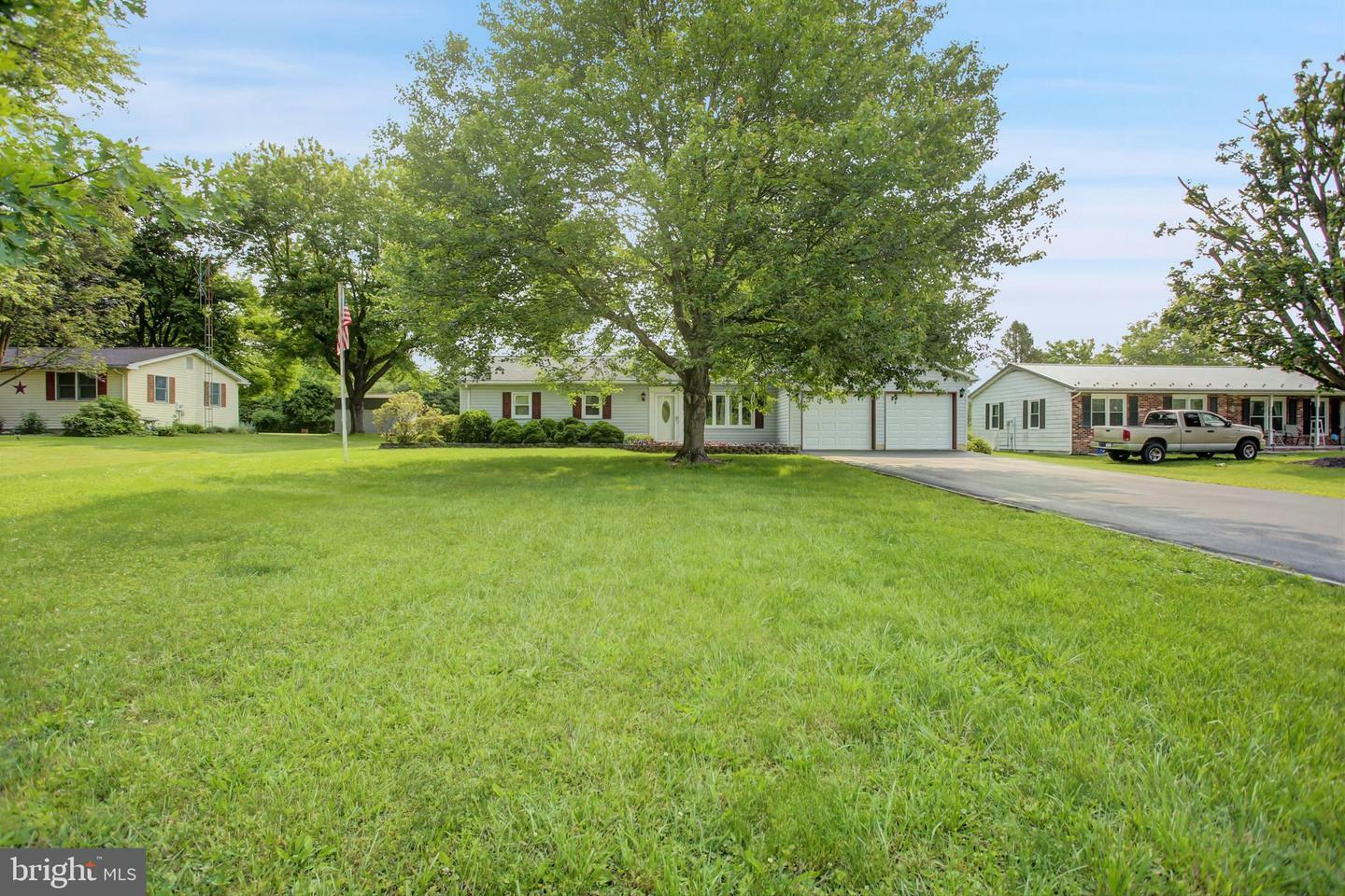 Property Photo: 824 Orrtanna Road PA 17353