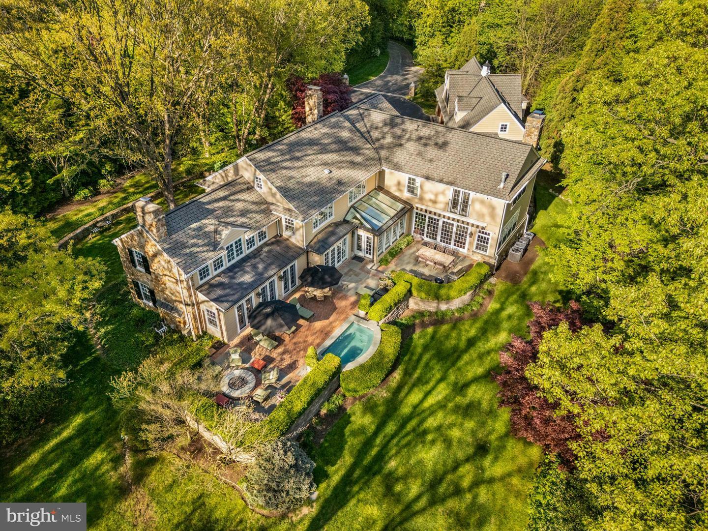1333 Beaumont Drive  Gladwyne PA 19035 photo
