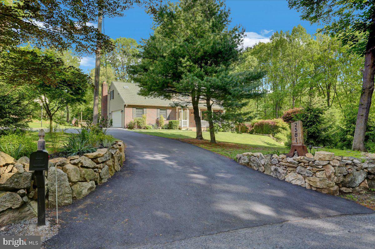 Property Photo: 2581 Hill Road PA 19606