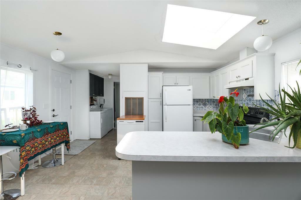 Property Photo: 20 Aspen Three Drive MB R5G 0M1
