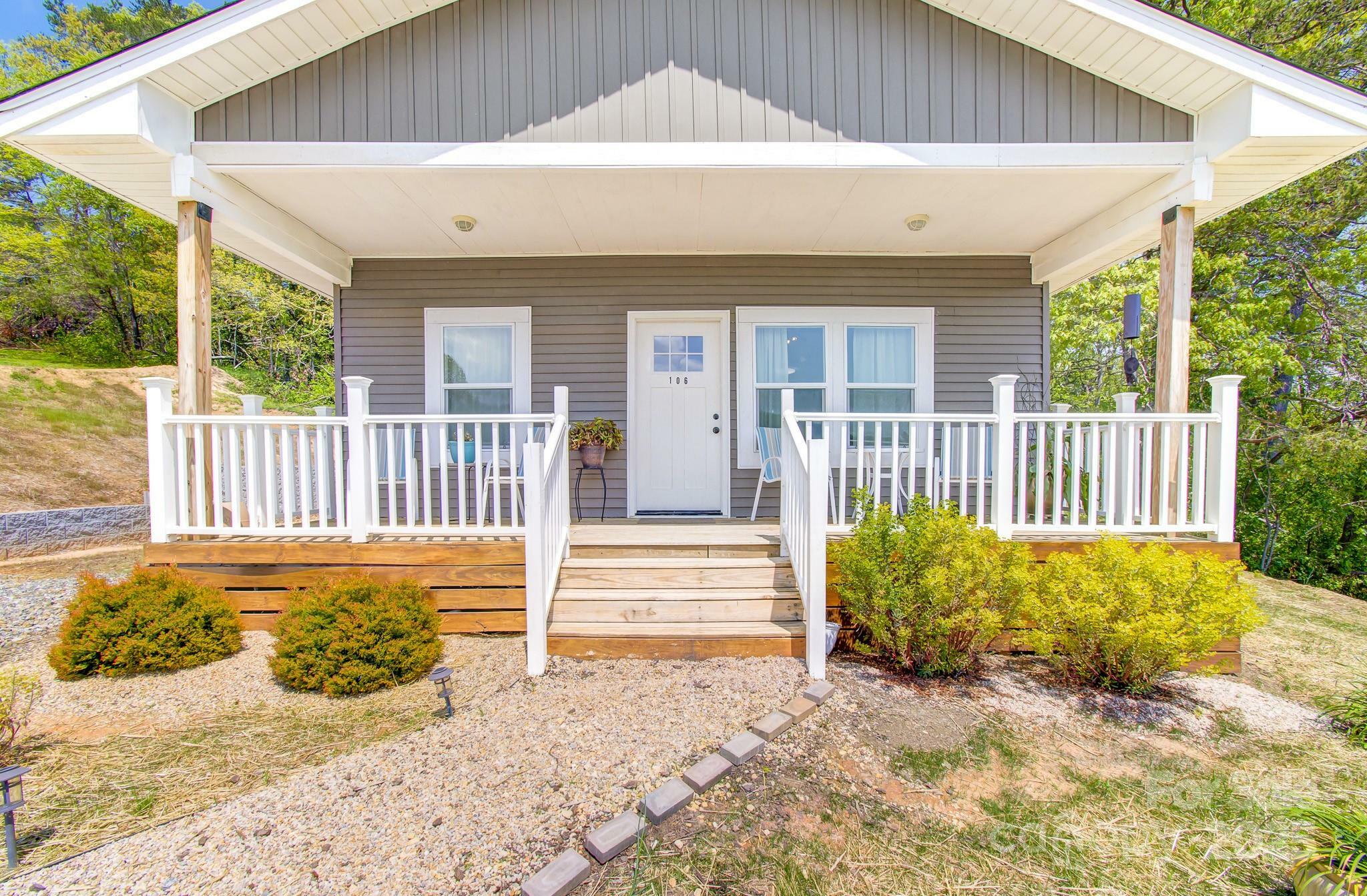 Property Photo: 106 Thistle Field Drive NC 28806