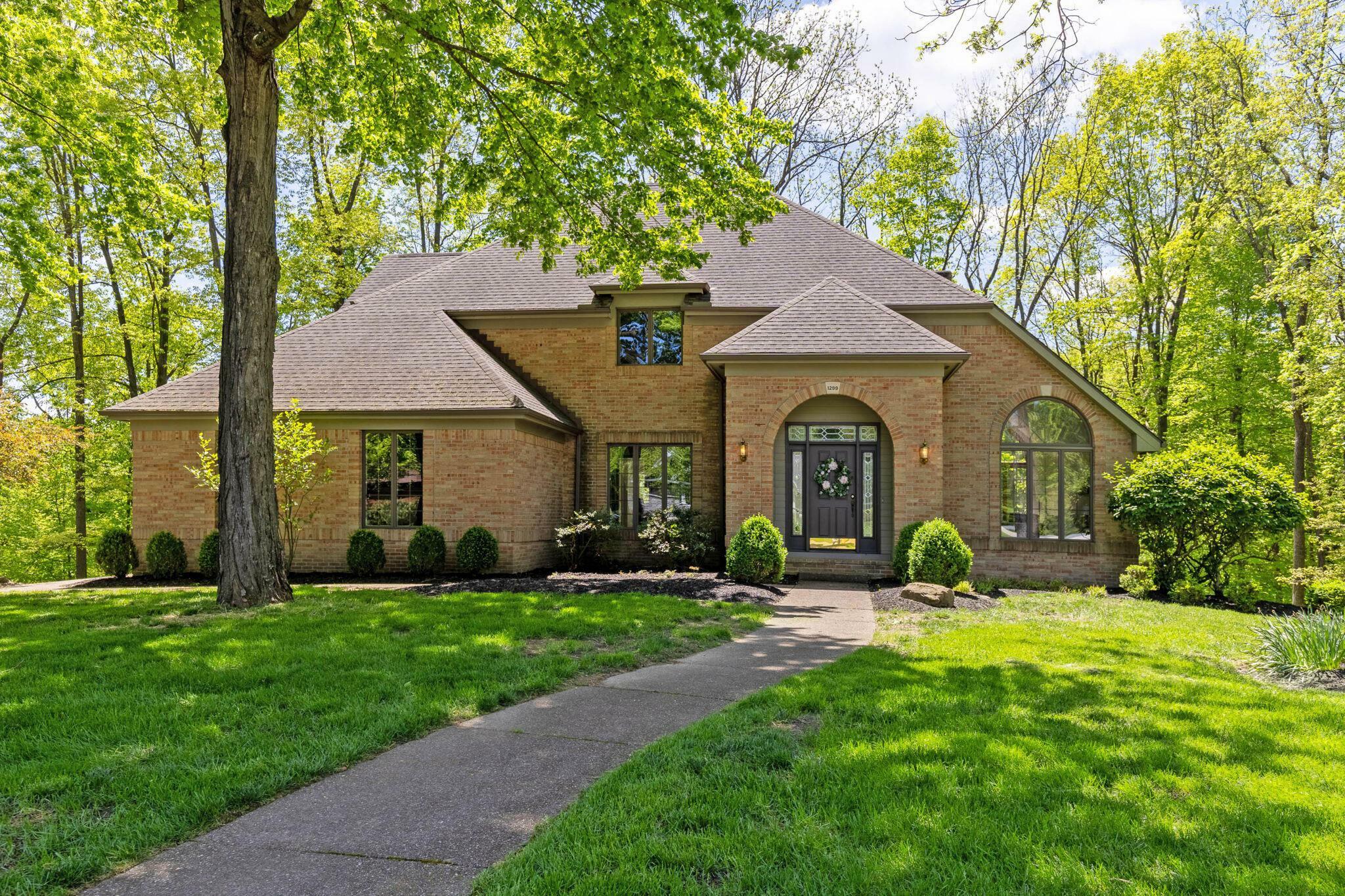 1299 Stratford Woods Drive  Newark OH 43055 photo