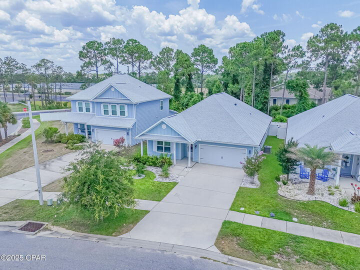 Property Photo: 102 Moonraker Circle FL 32407