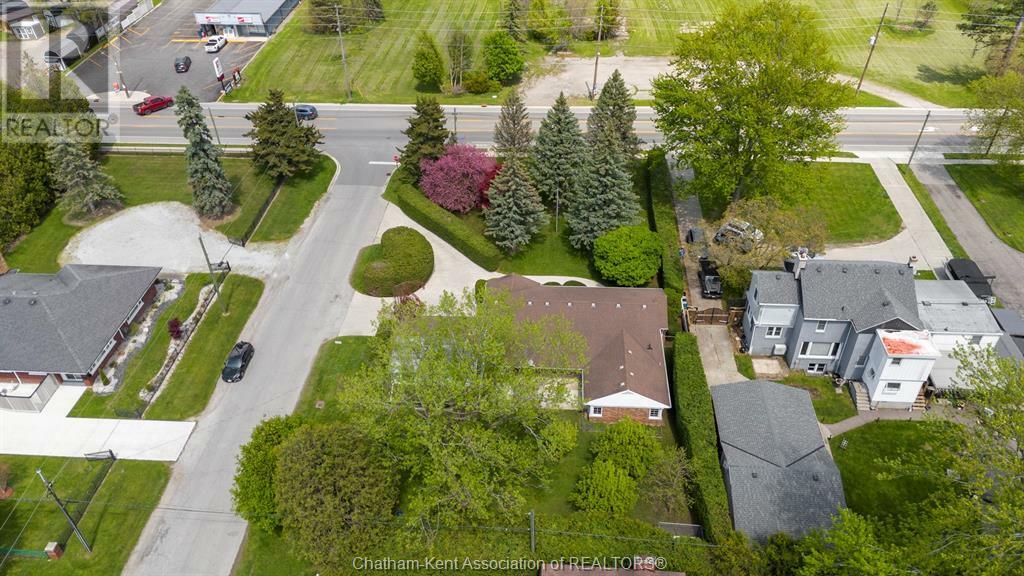 Property Photo: 860 Charing Cross Road ON N7M 5H2