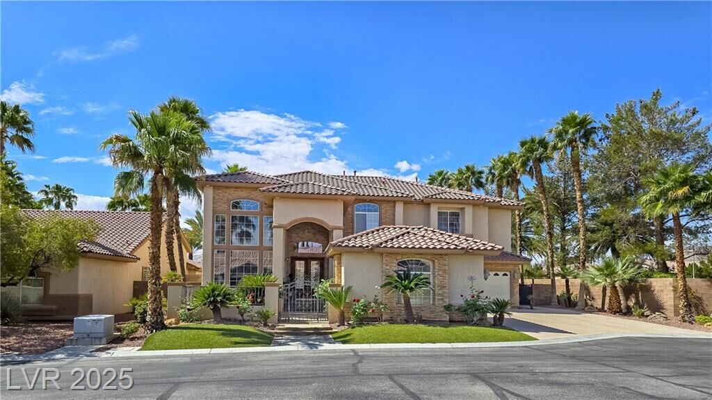 Property Photo:  5445 Pendini Point Court  NV 89141 