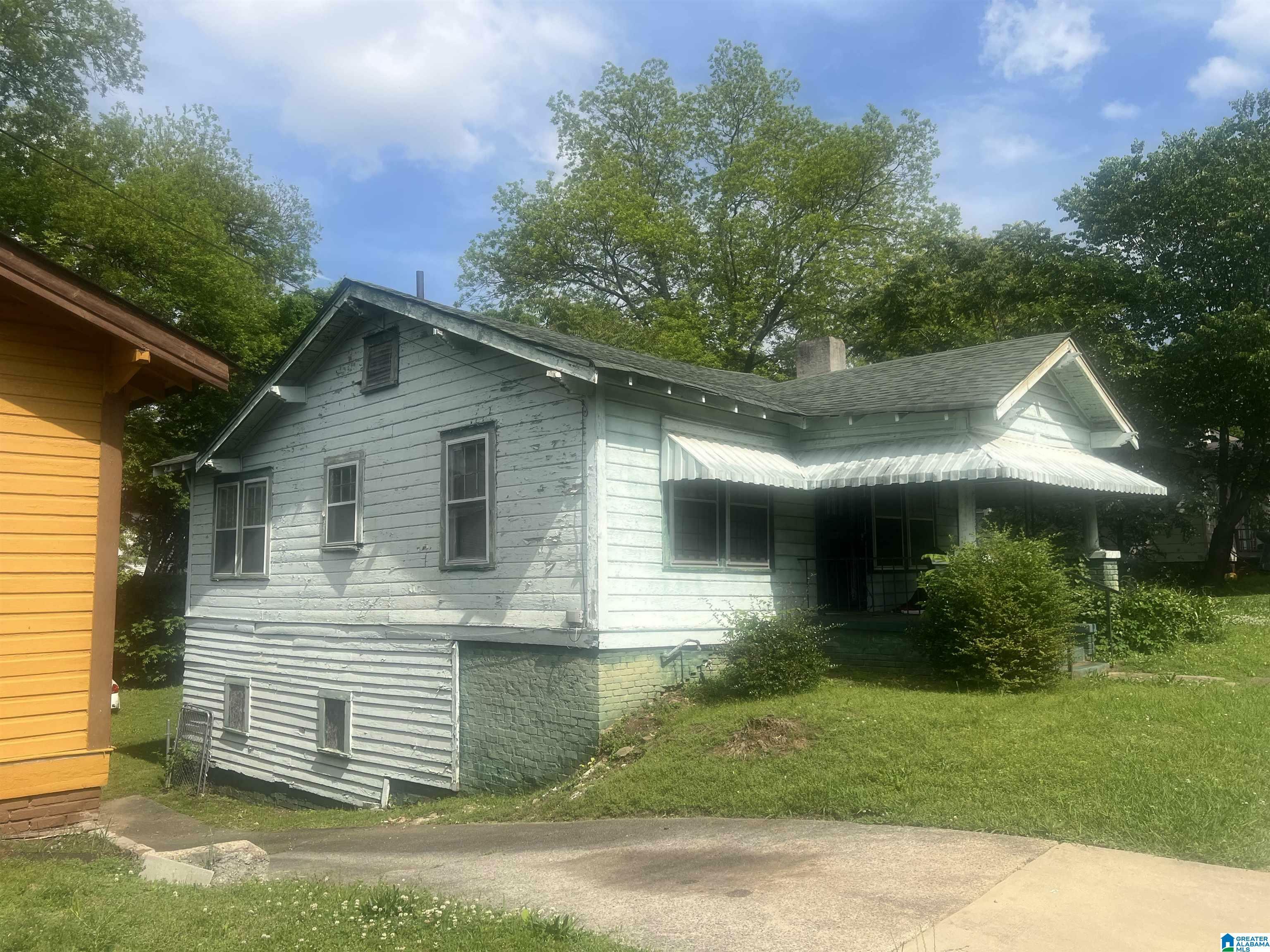 Property Photo: 1319 16th Street AL 35204