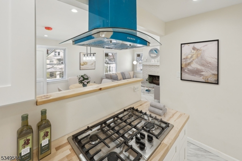 Property Photo: 154 N Maple Ave NJ 07017