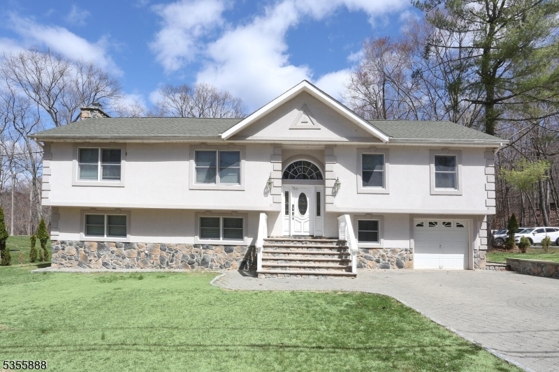 Property Photo:  50 Roger Ct  NJ 07456 