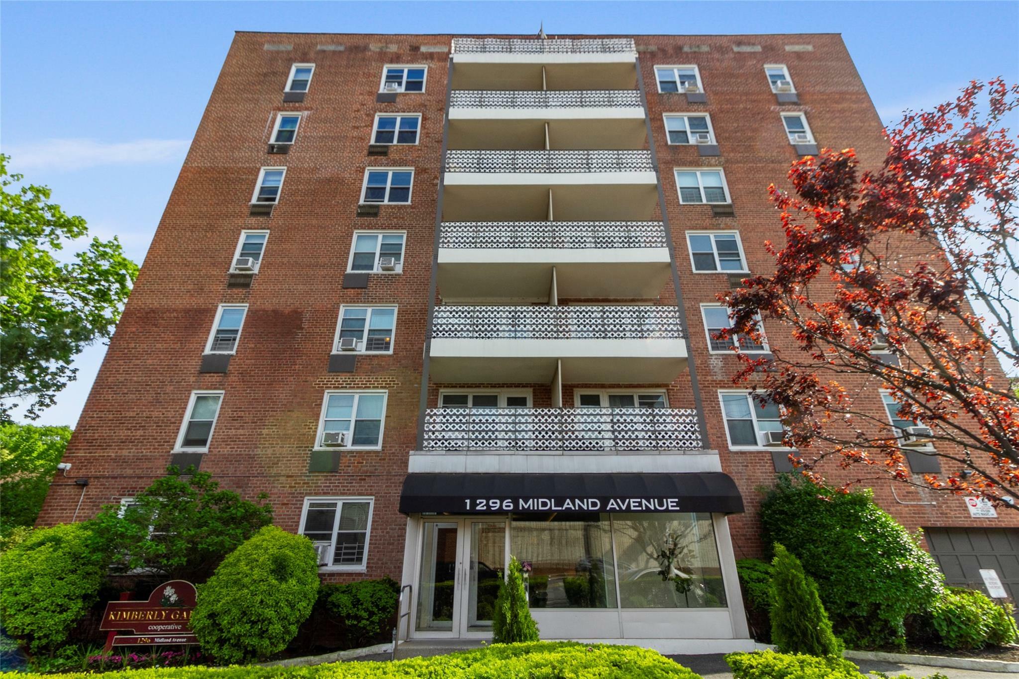 Property Photo: 1296 Midland Avenue G3 NY 10704