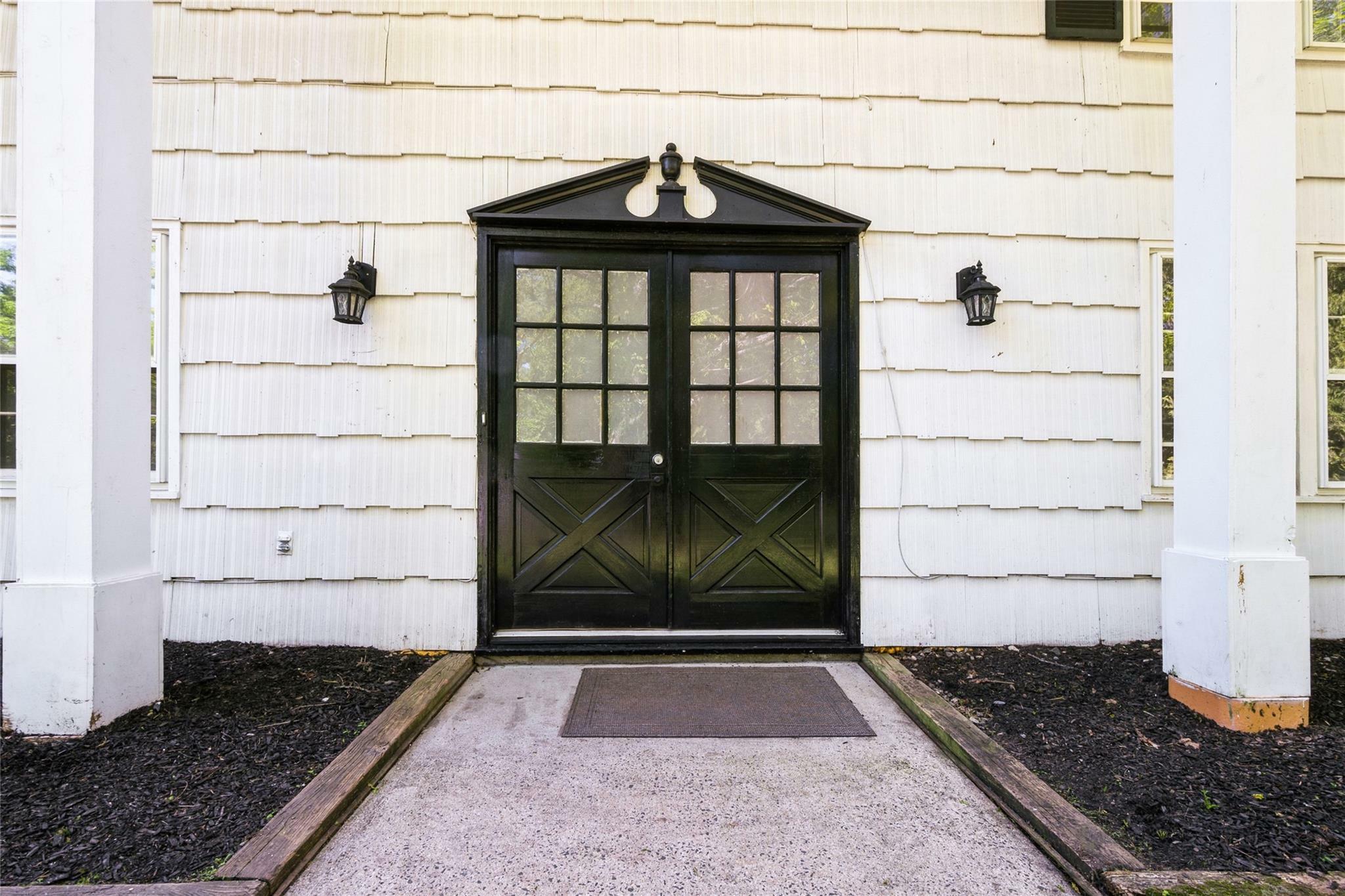 Property Photo: 4 Skokie Lane NY 10970