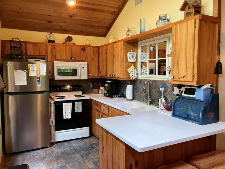 Property Photo: 54 Bumblebee Ln NC 28906