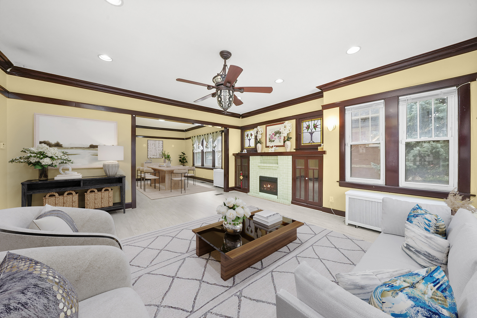 Property Photo: 5019 N Kostner Avenue IL 60630