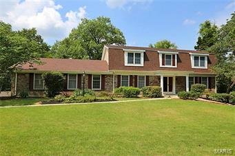 Property Photo: 12537 Royal Manor Drive MO 63141