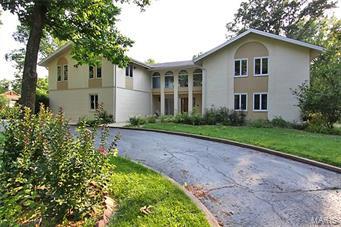 Property Photo: 1939 Windmoor Place MO 63131