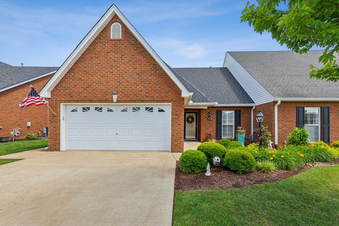 Property Photo: 3348 Berryside Dr TN 37128