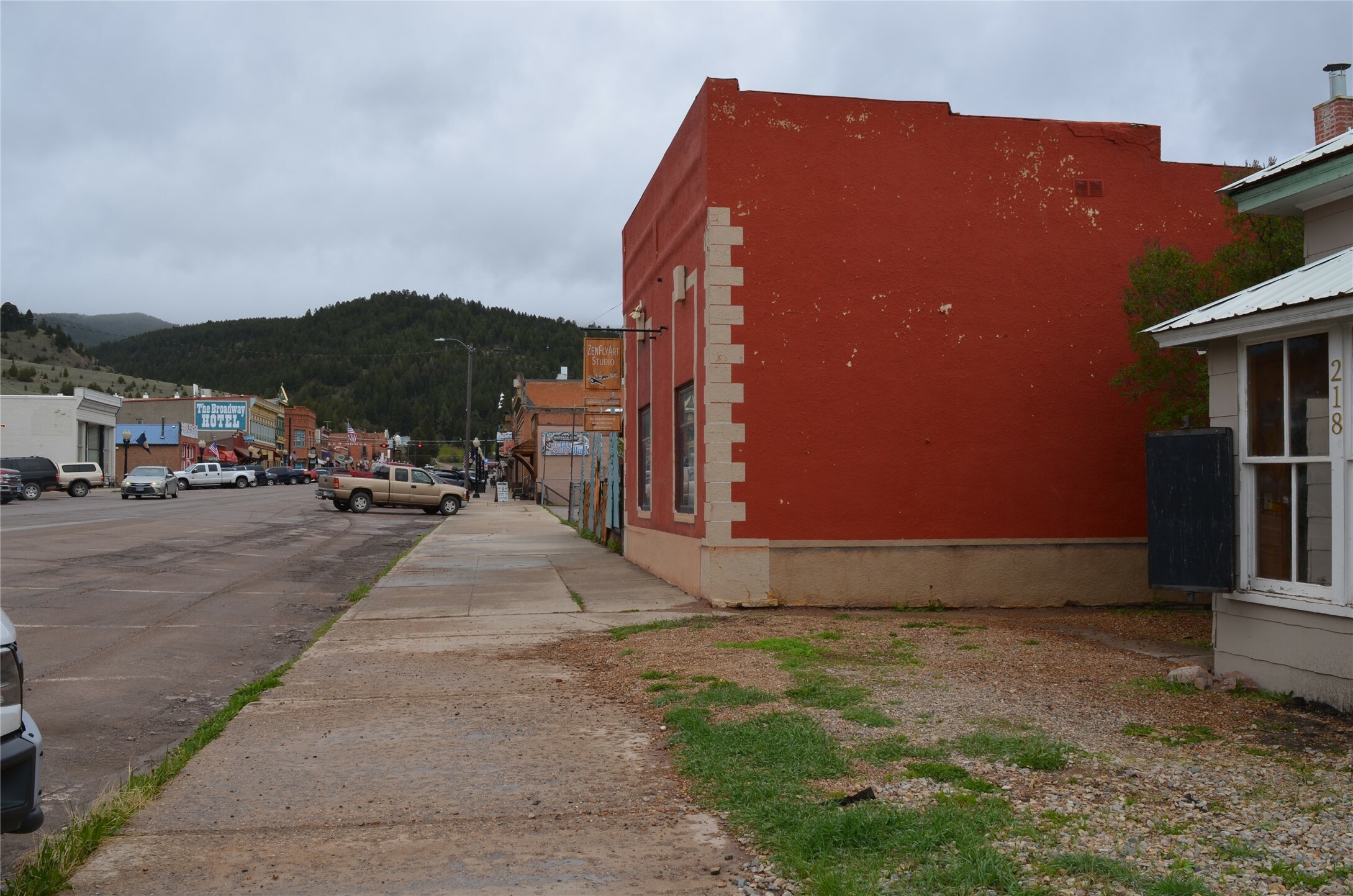 Property Photo: 218 W Broadway Street MT 59858