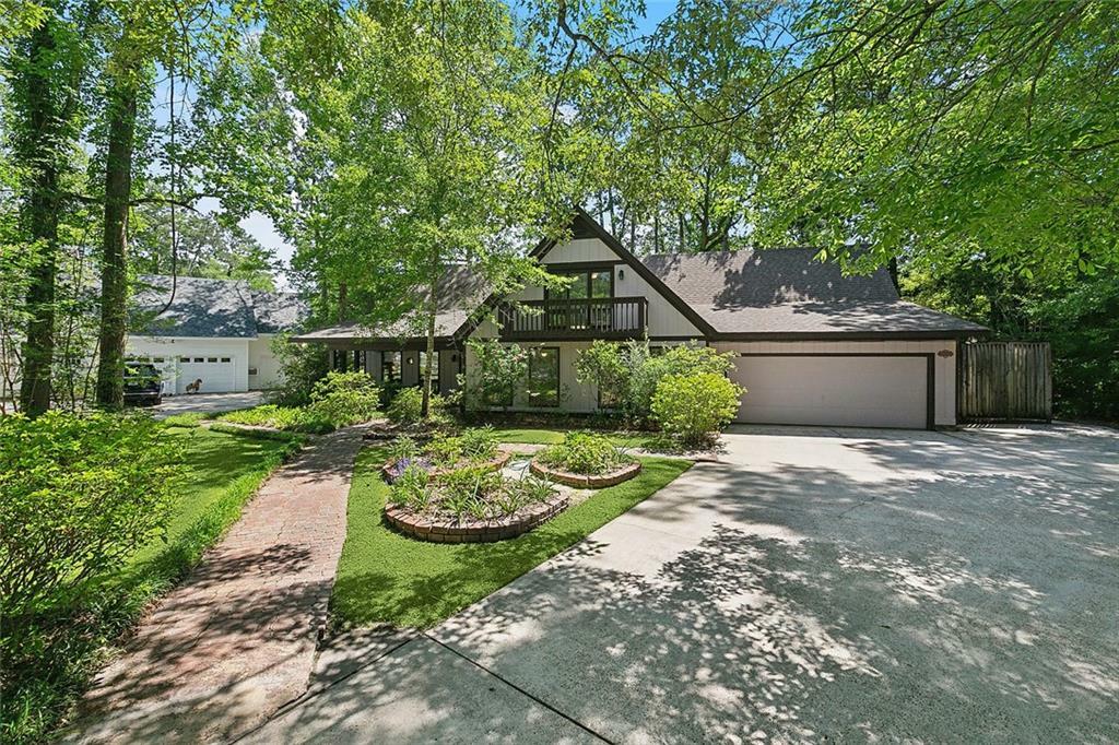Property Photo: 201 Natchez Place LA 70471