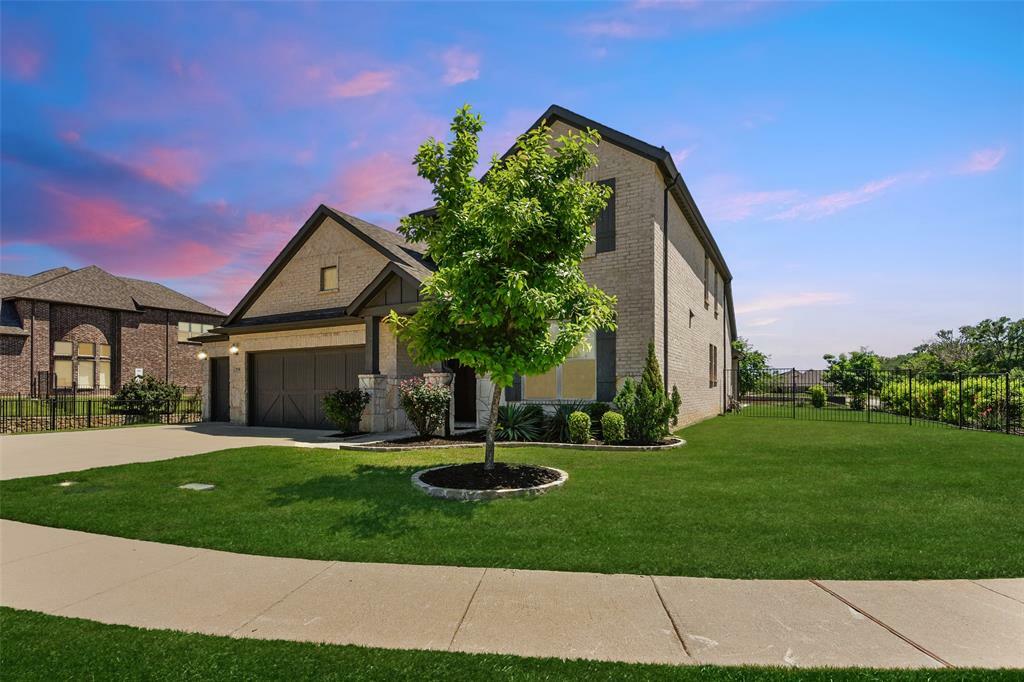 Property Photo: 216 Shadow Creek Lane TX 75065