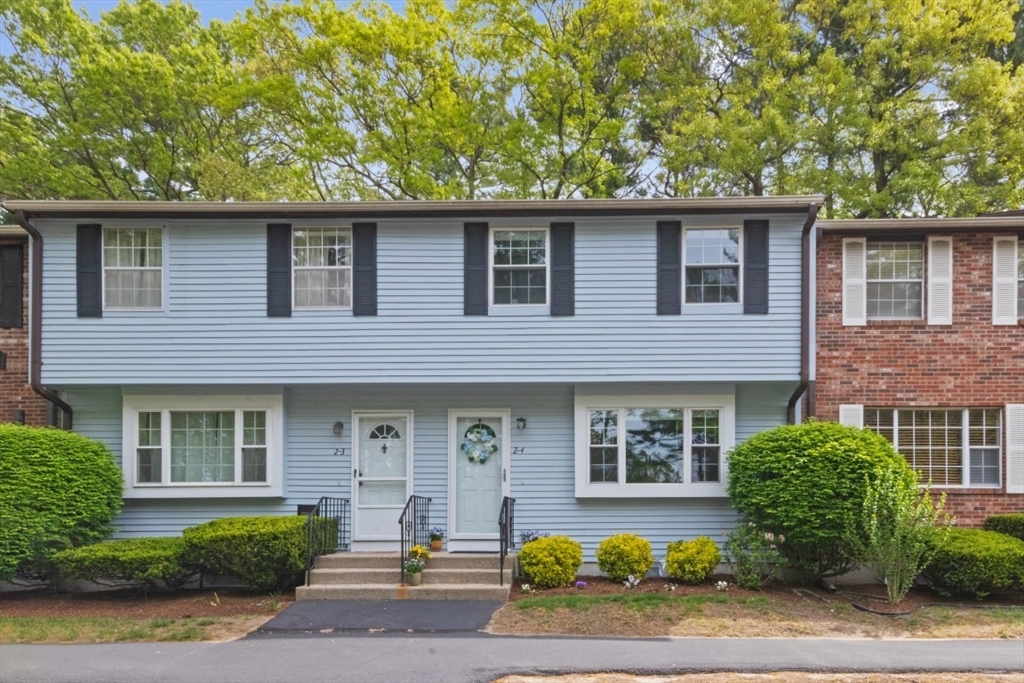 Property Photo: 2 Treetop Ln 4 MA 02364