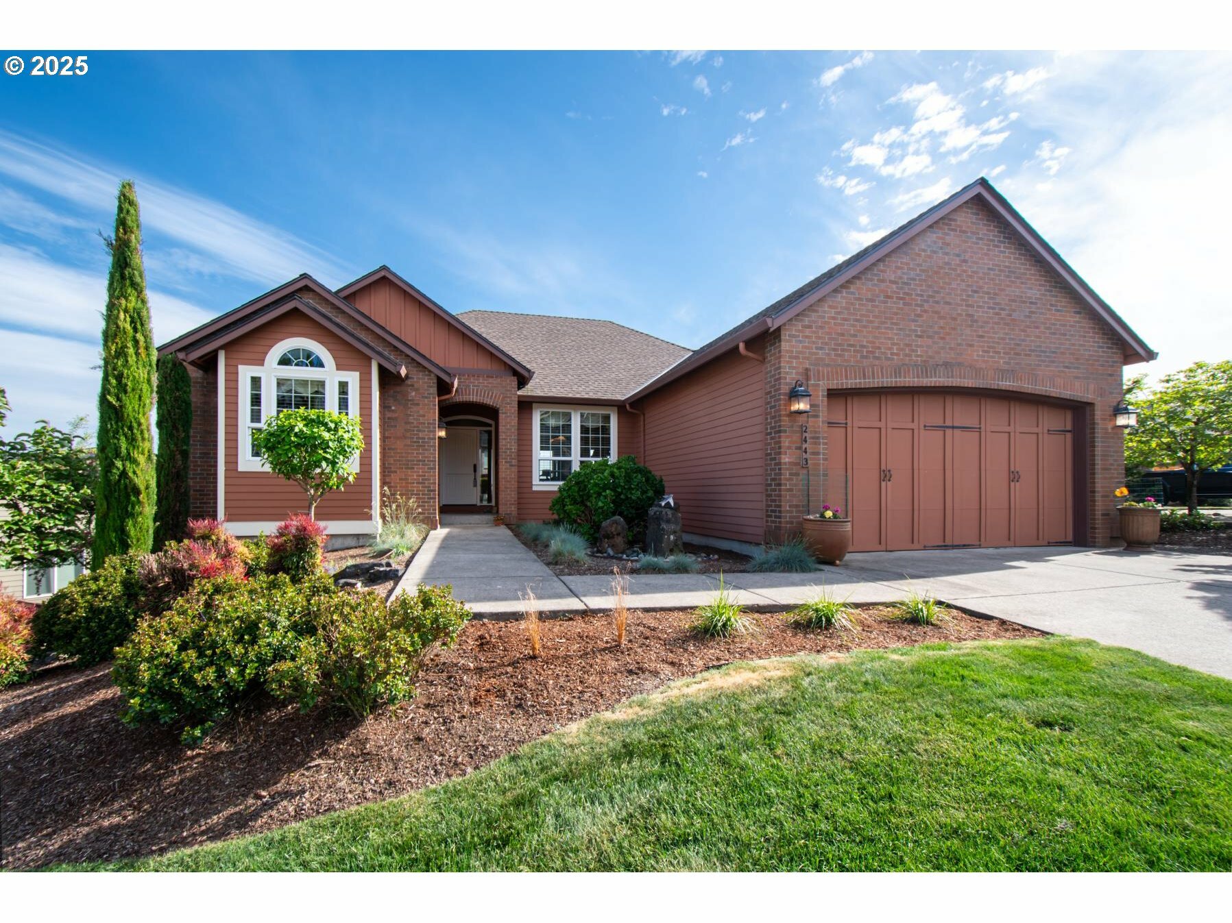 Property Photo: 2443 N 3rd St WA 98671