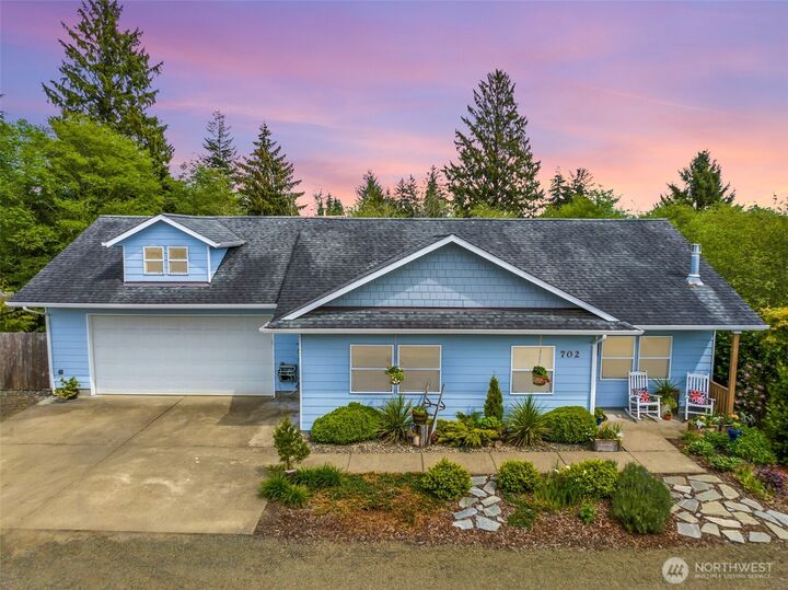 702  Cherry Road  Montesano WA 98563 photo