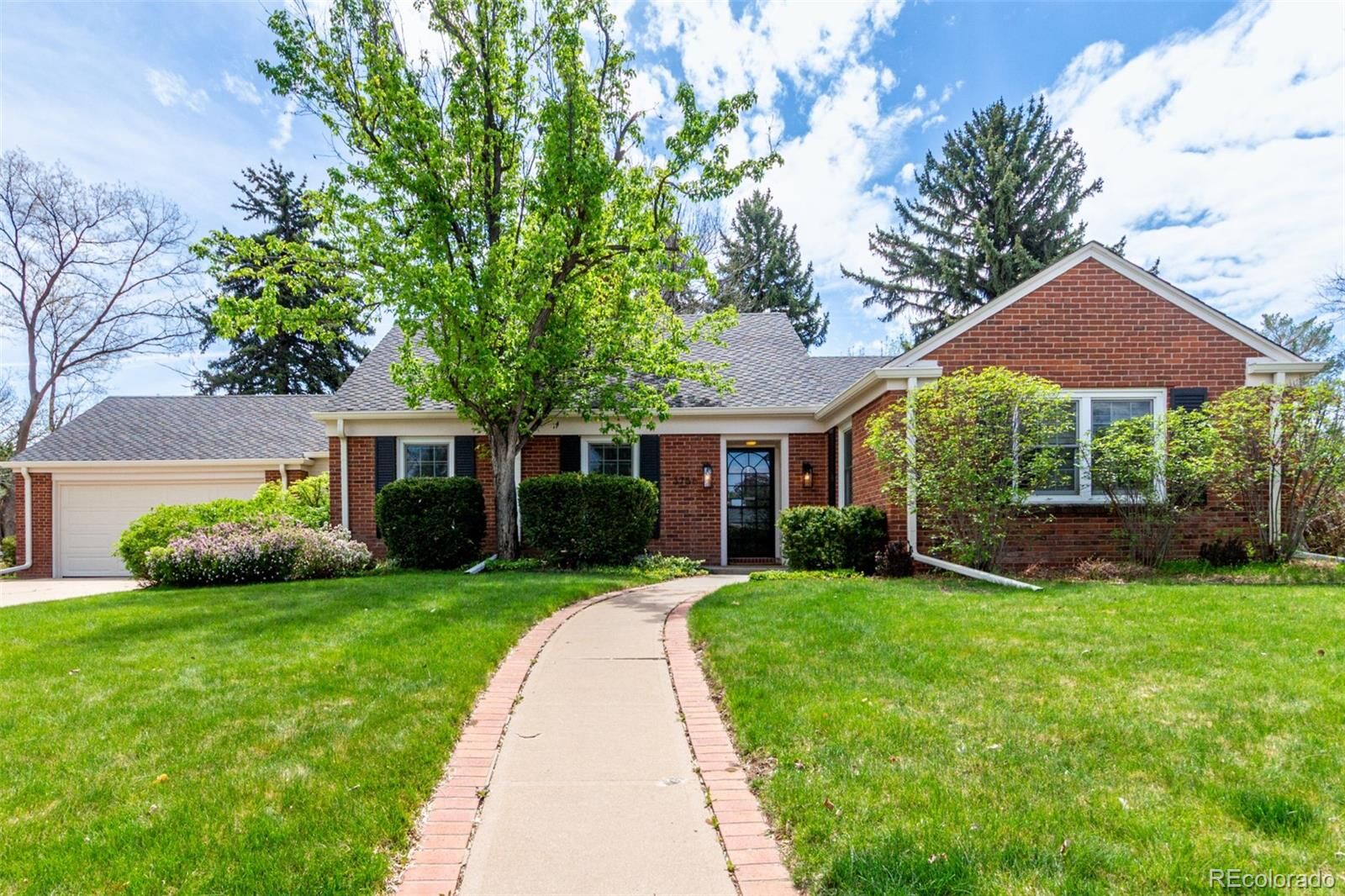 Property Photo: 3756 S Forest Way CO 80237