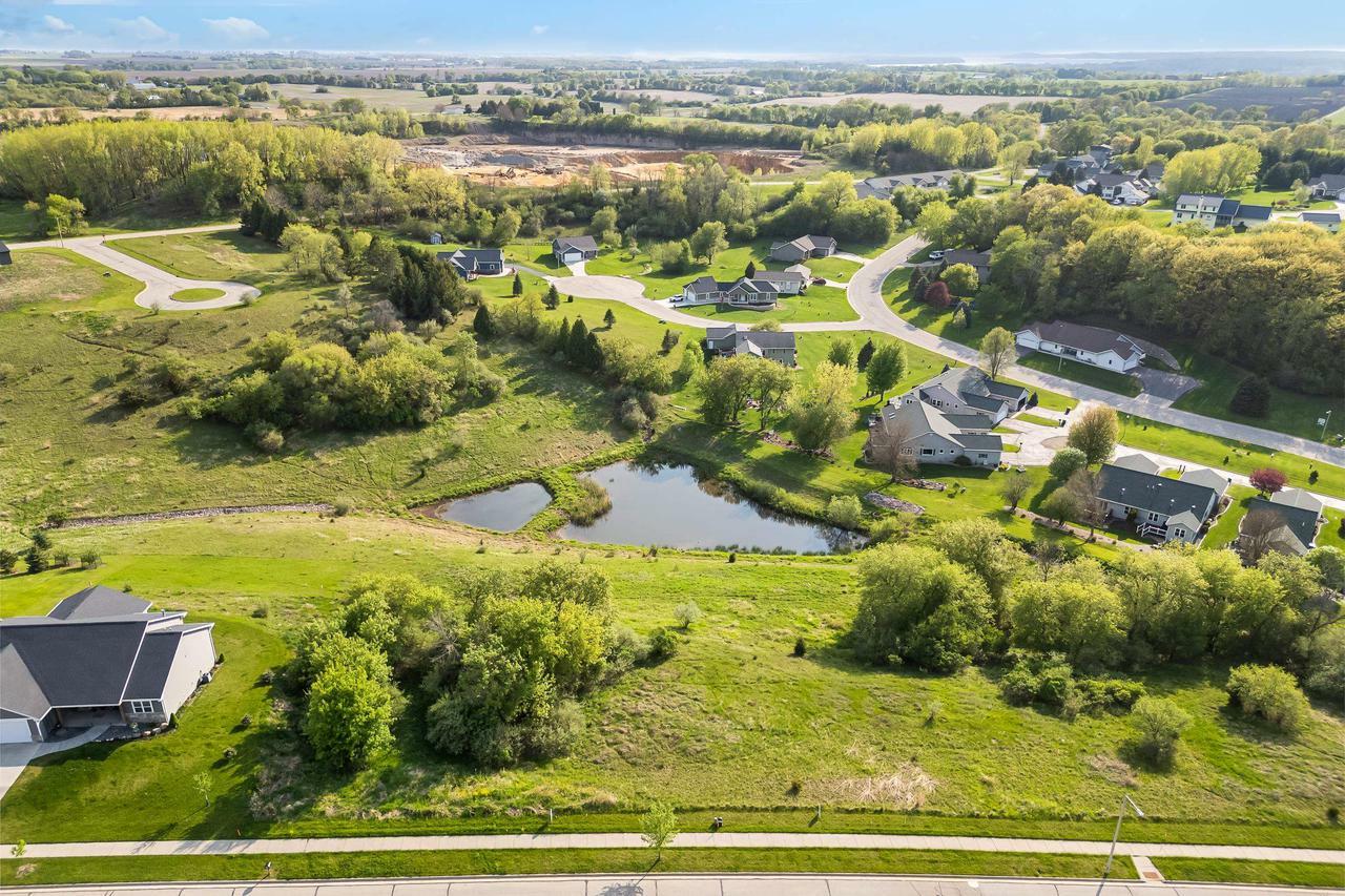 Property Photo: 274 Moraine Drive WI 54971