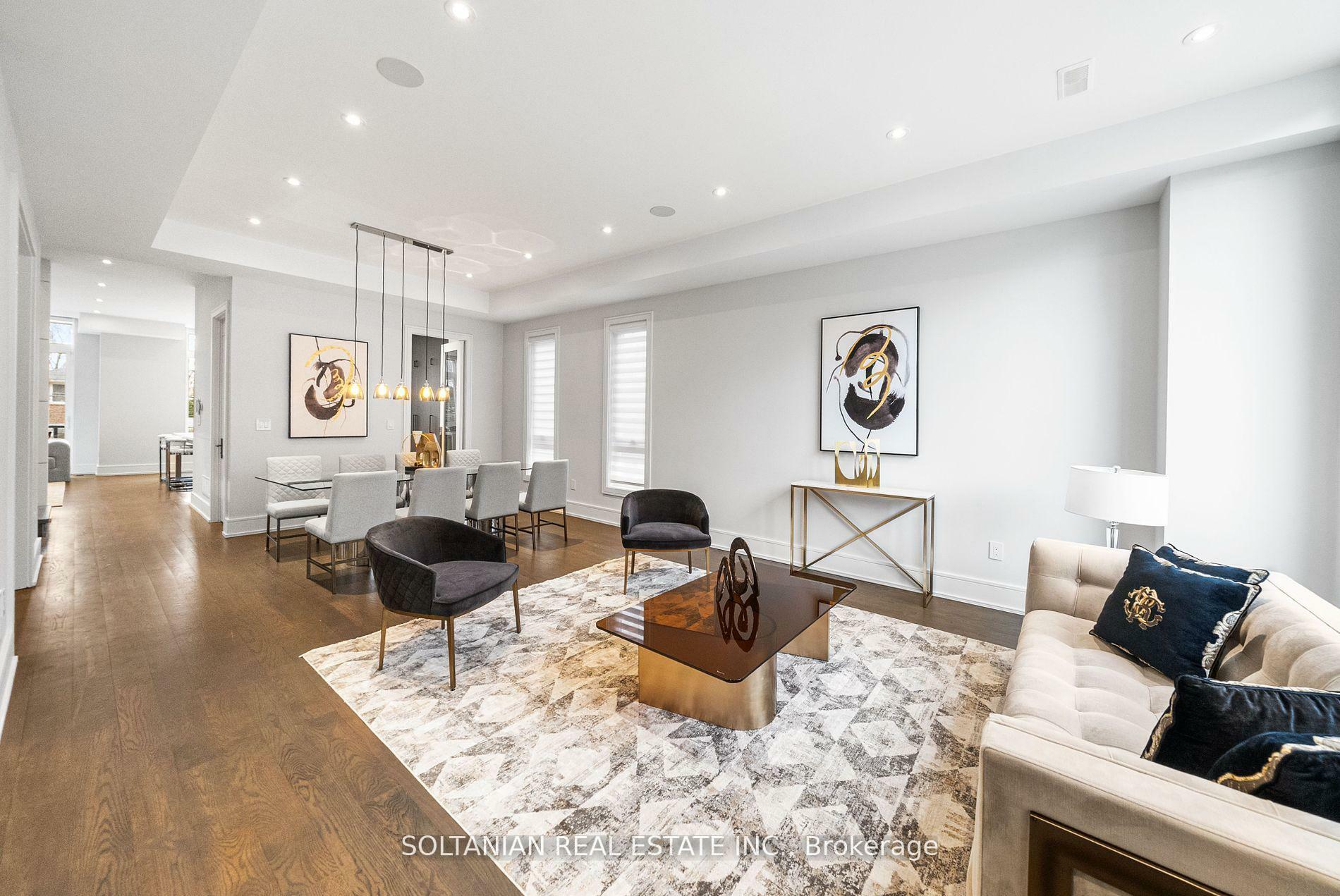 Property Photo: 97 Parkview Avenue ON M2N 3Y4